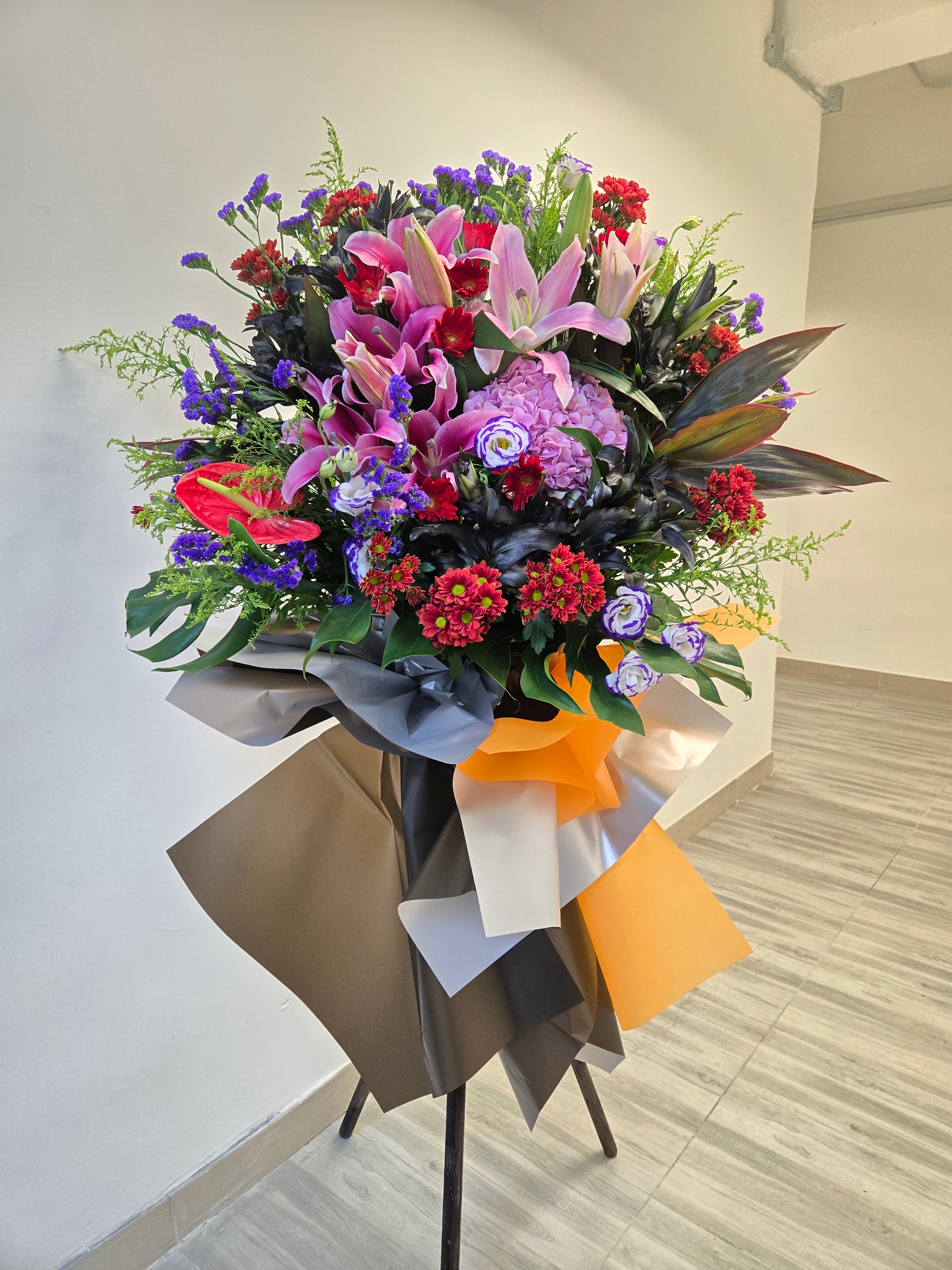 繁花似錦 open.810（歐洲明信片免費贈送 💌）