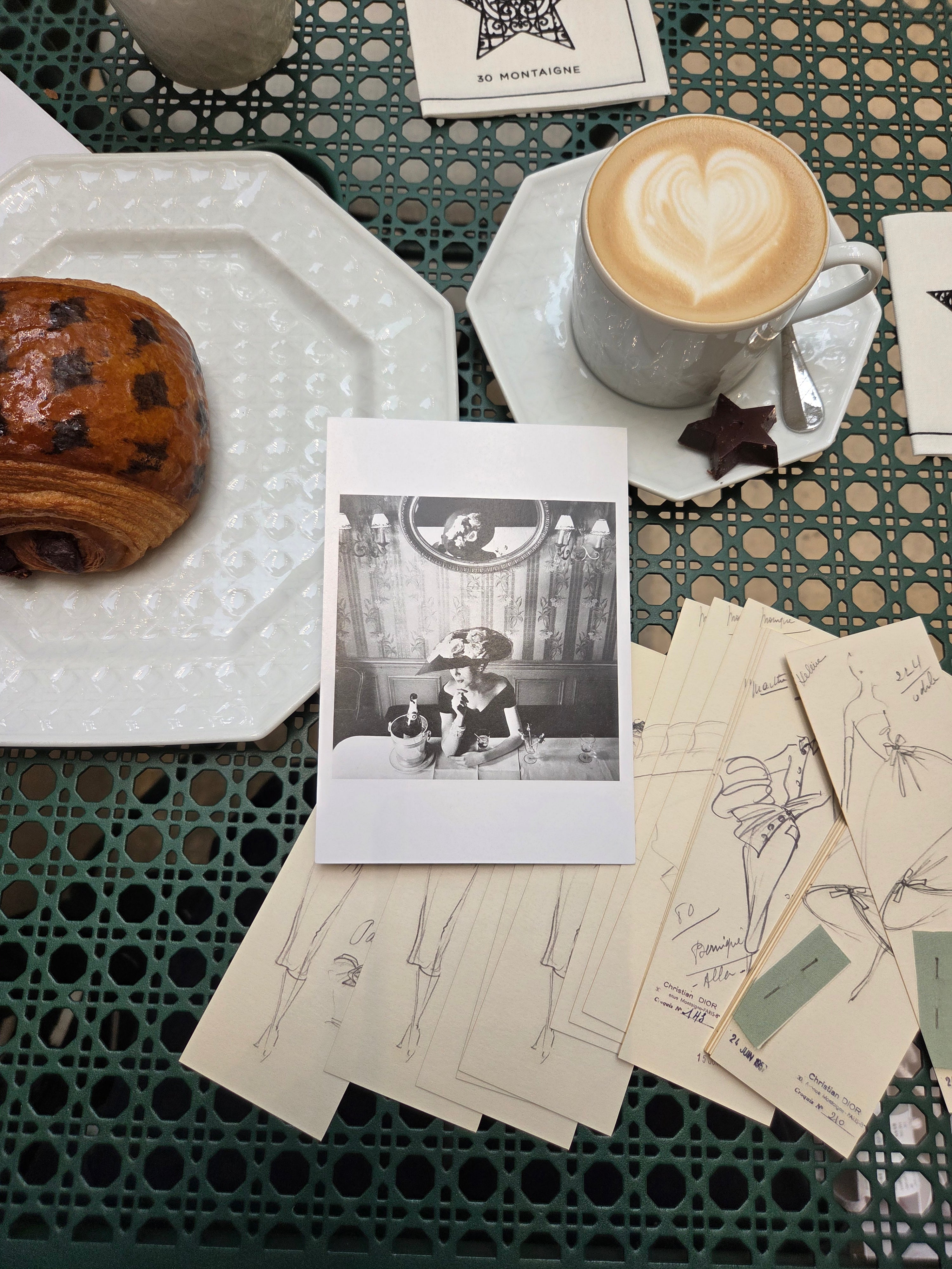 法國巴黎 Christine Dior postcard