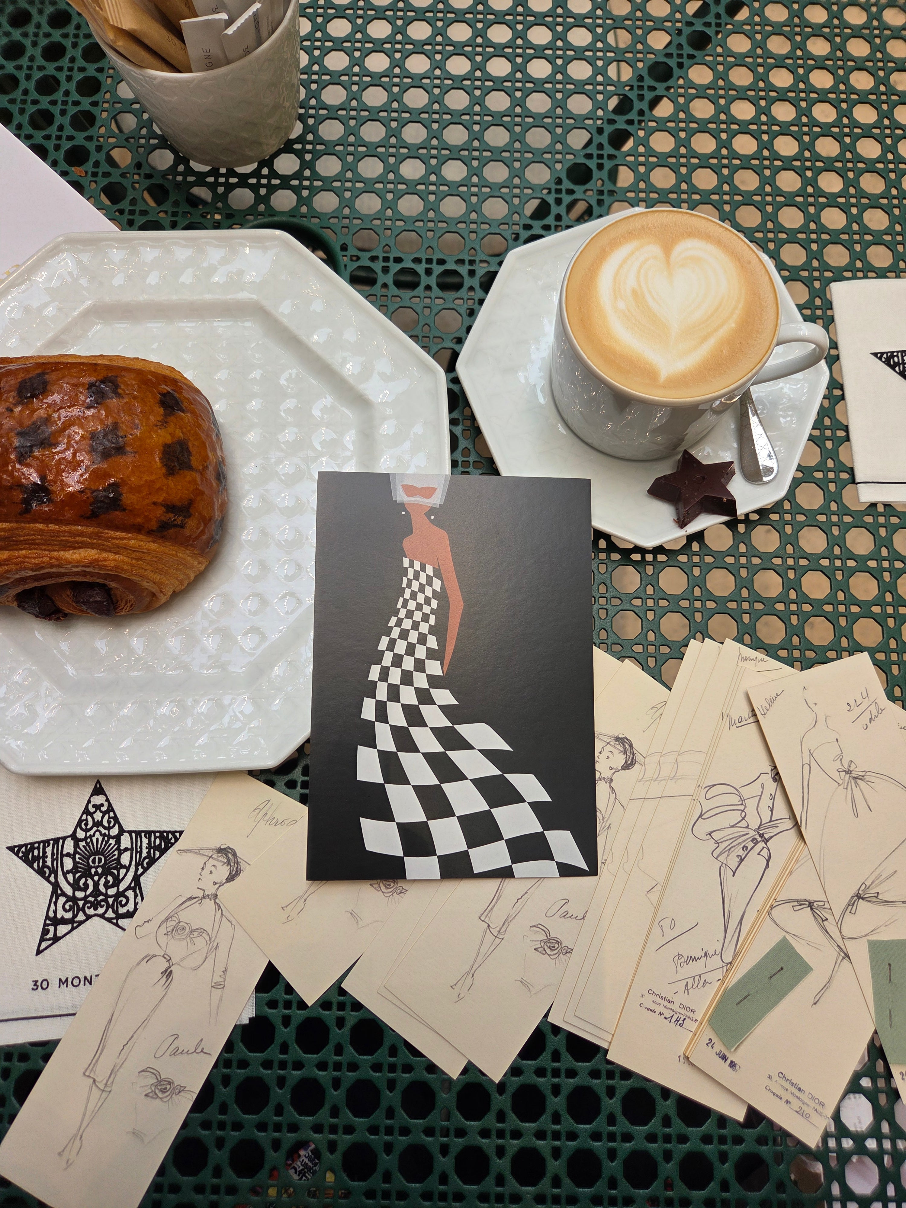 法國巴黎 Christine Dior postcard