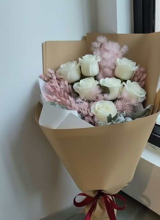 六朵玫瑰 flo.26（歐洲明信片免費贈送 💌）