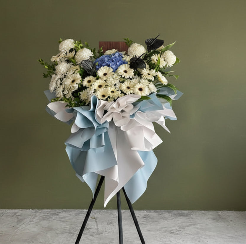 (白色太陽菊花 菊花) 追思花籃 B015  殯儀花籃, 帛事花籃, 哀思花籃, 經濟實惠 新款木架 : 約5-6呎高